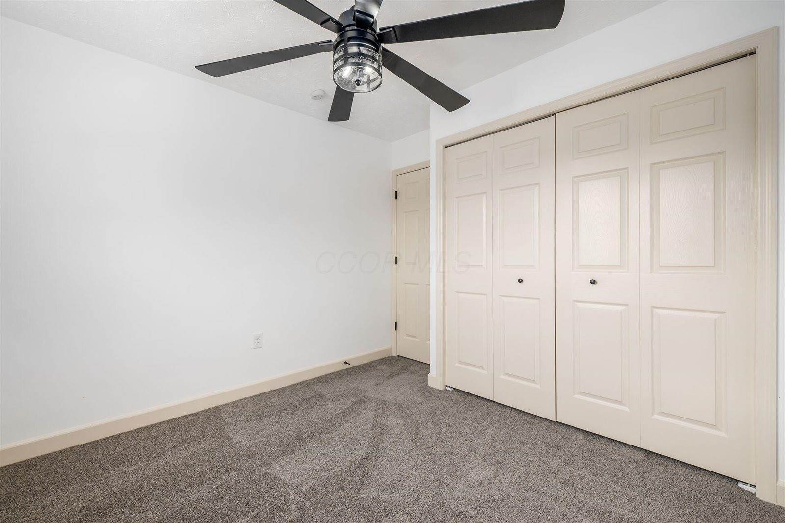 1969 Forest Lake Court, Grove City, OH 43123