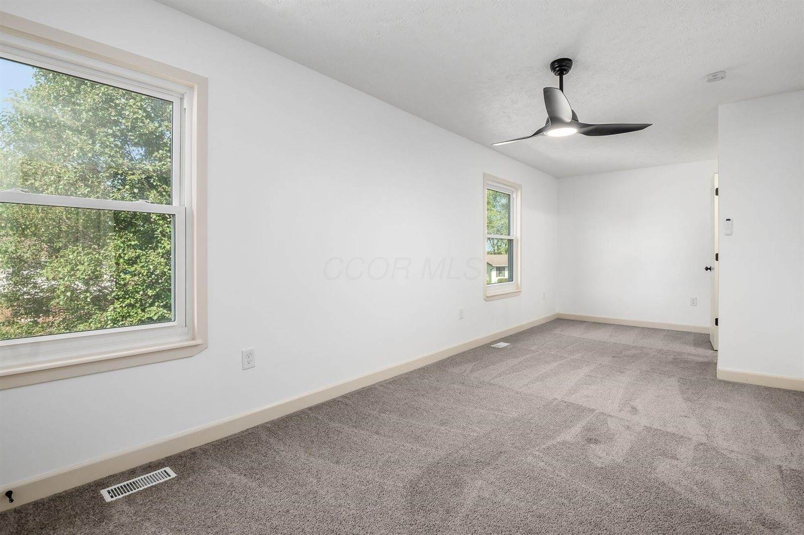 1969 Forest Lake Court, Grove City, OH 43123