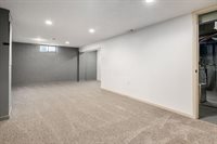 1969 Forest Lake Court, Grove City, OH 43123