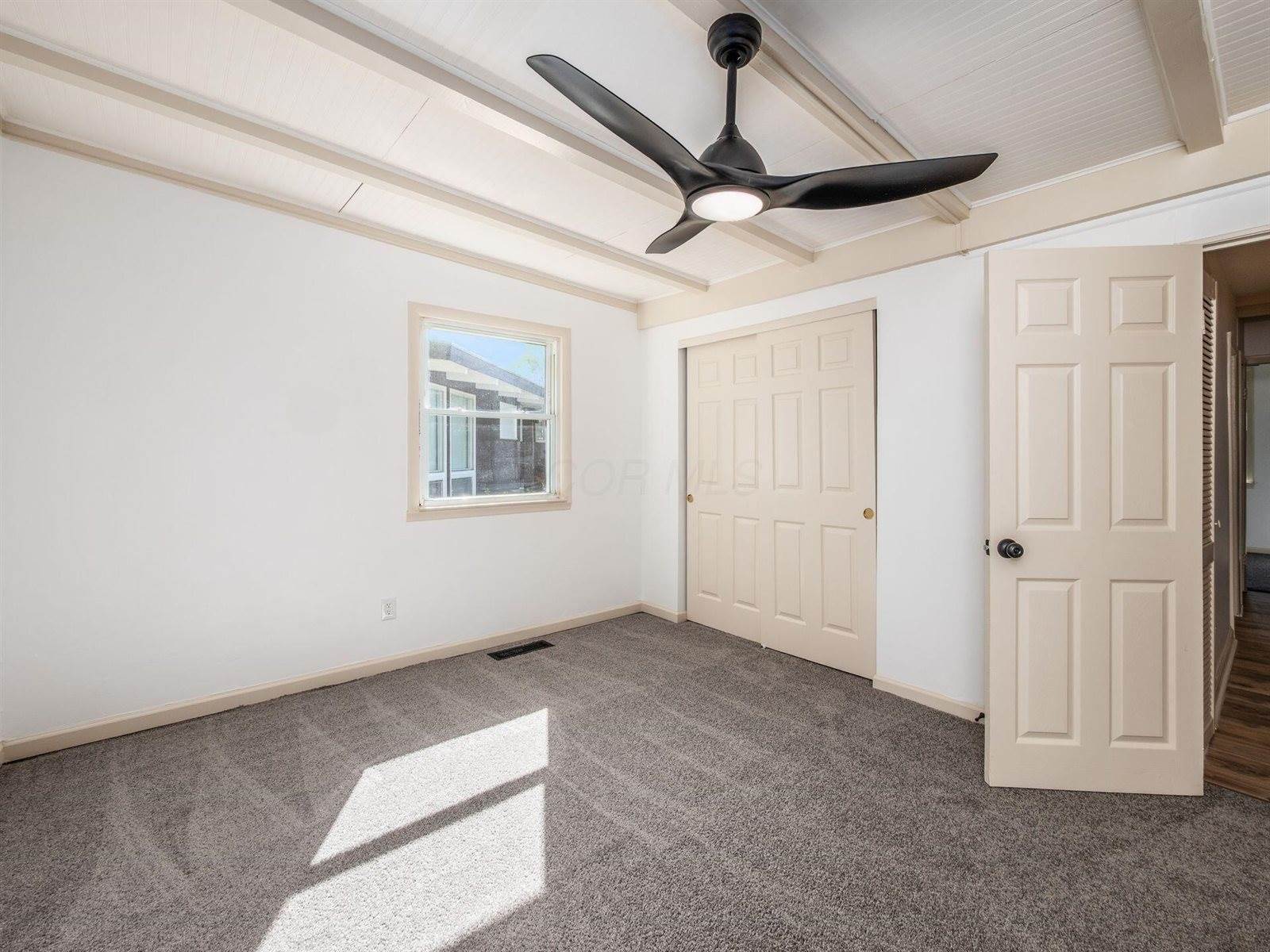 2458 Edgevale Road, Columbus, OH 43221