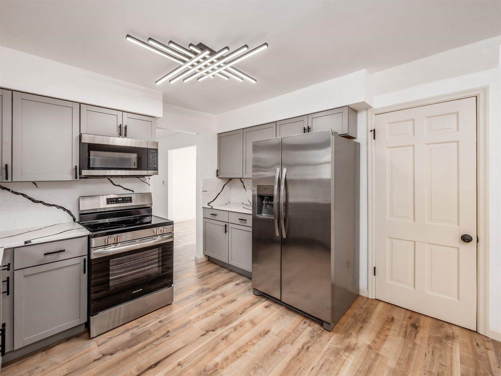 856 Cummington Road, Columbus, OH 43213