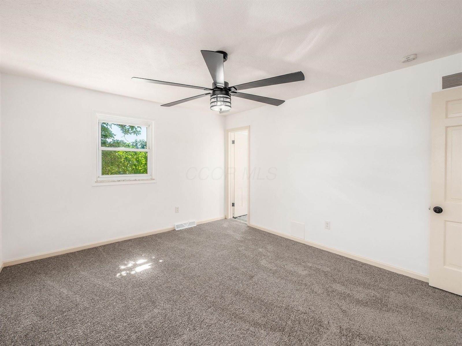 856 Cummington Road, Columbus, OH 43213