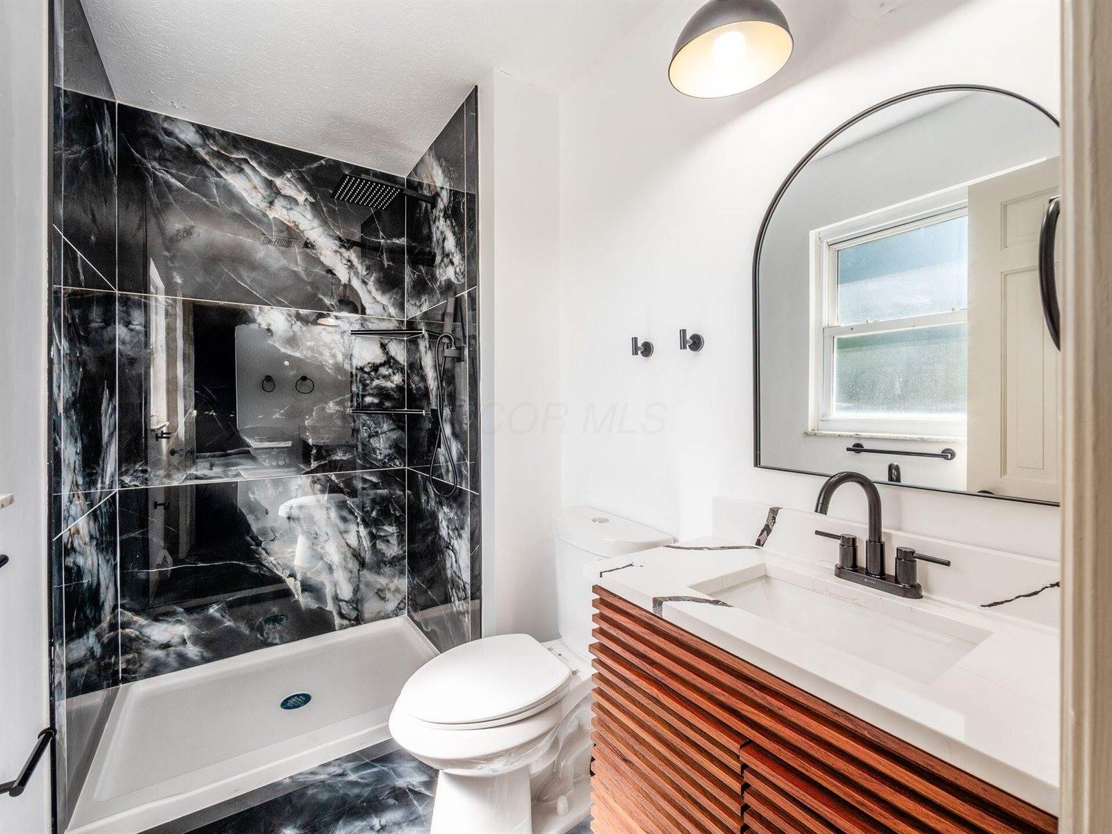 856 Cummington Road, Columbus, OH 43213