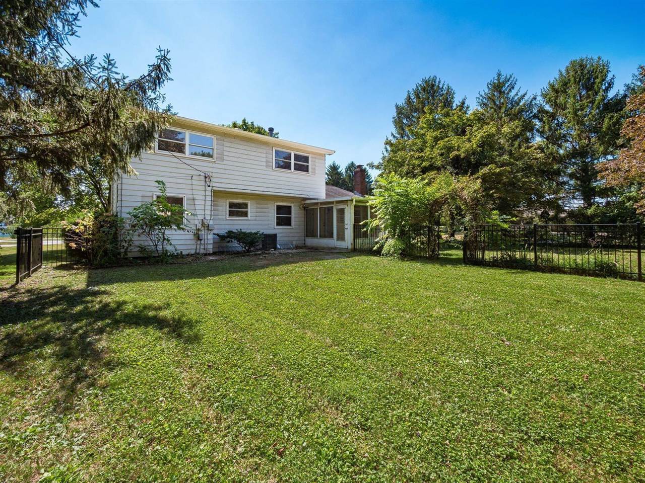 856 Cummington Road, Columbus, OH 43213