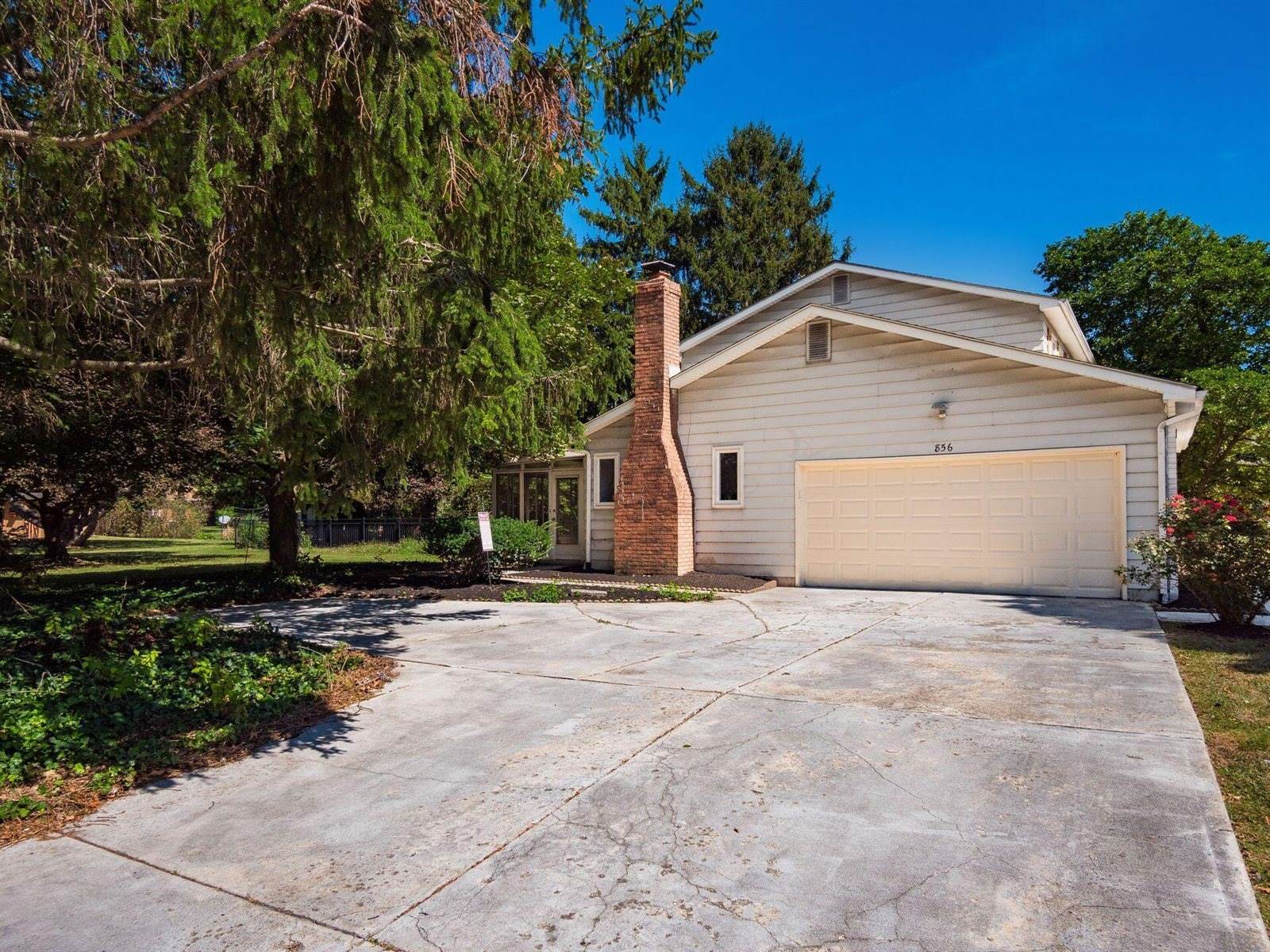 856 Cummington Road, Columbus, OH 43213