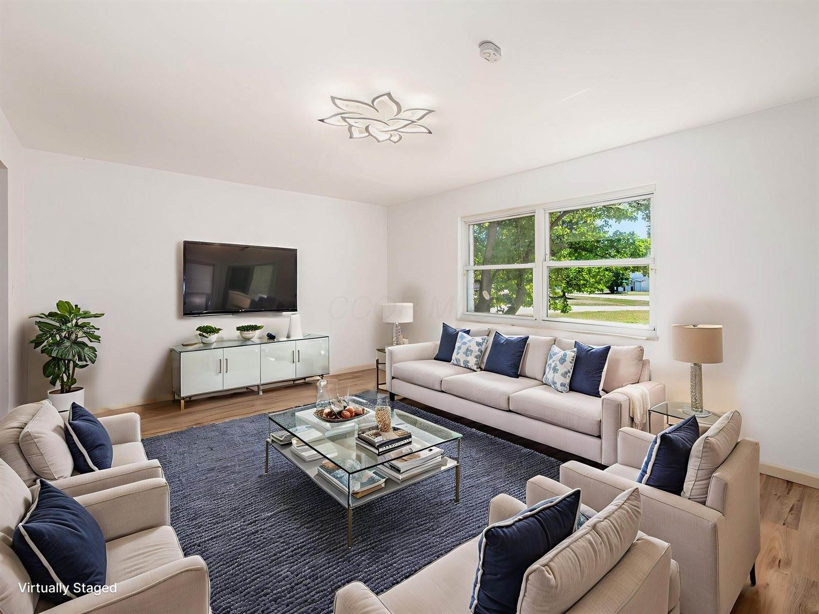 856 Cummington Road, Columbus, OH 43213