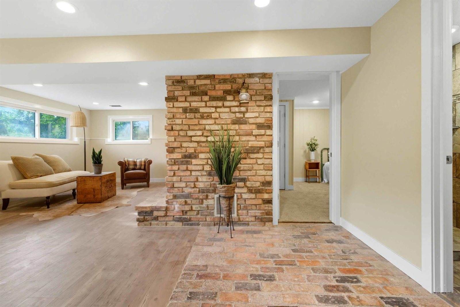 2010 Graydon Avenue, Brainerd, MN 56401