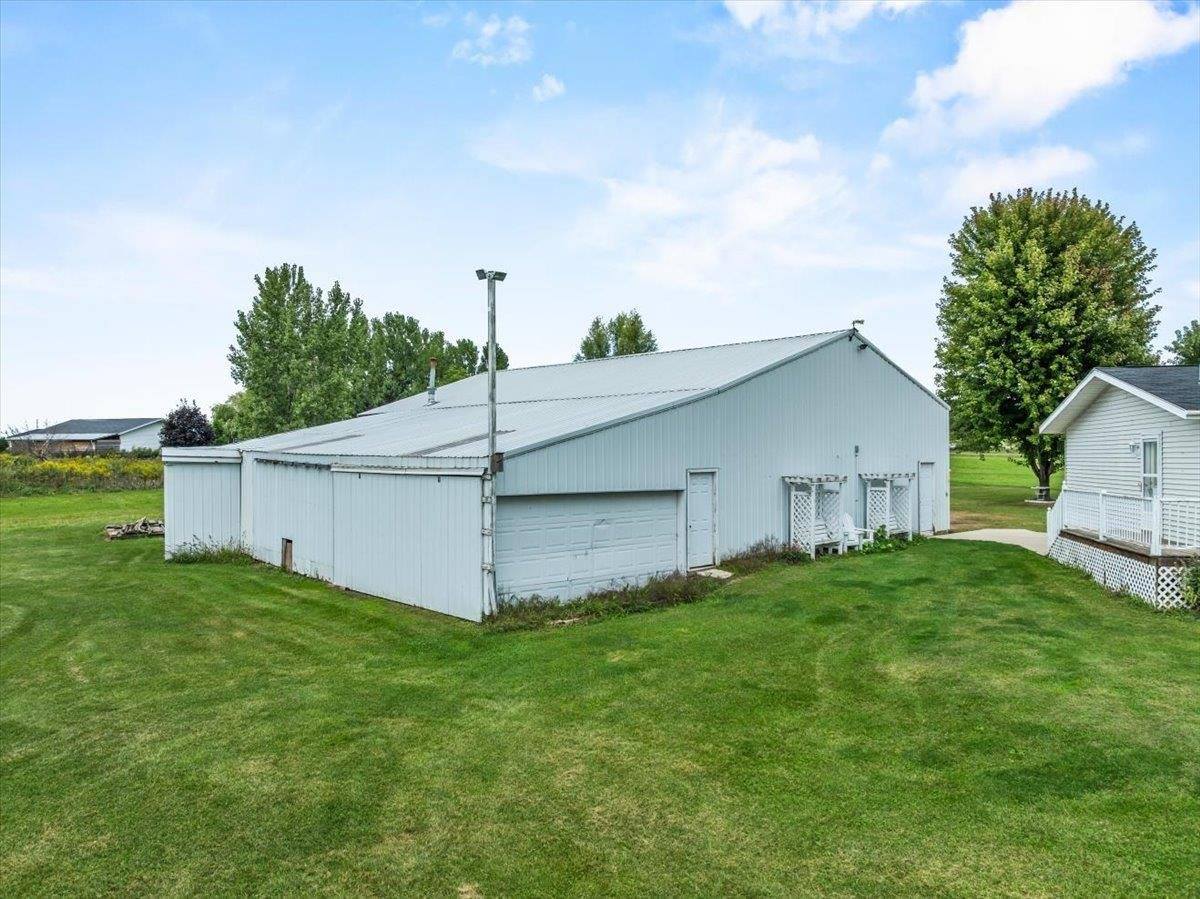 7631 Bluff Drive, Arpin, WI 54410