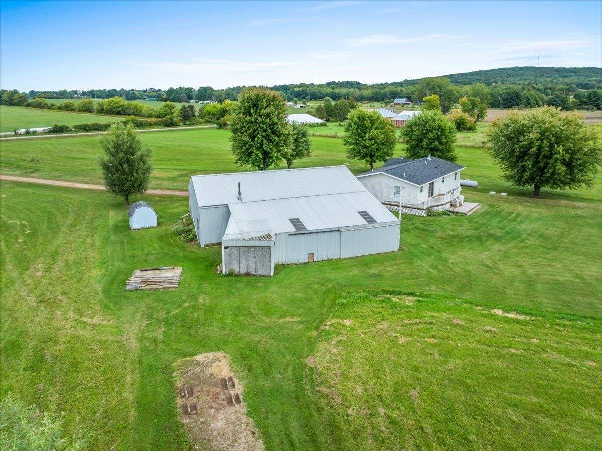 7631 Bluff Drive, Arpin, WI 54410