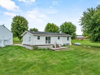 7631 Bluff Drive, Arpin, WI 54410