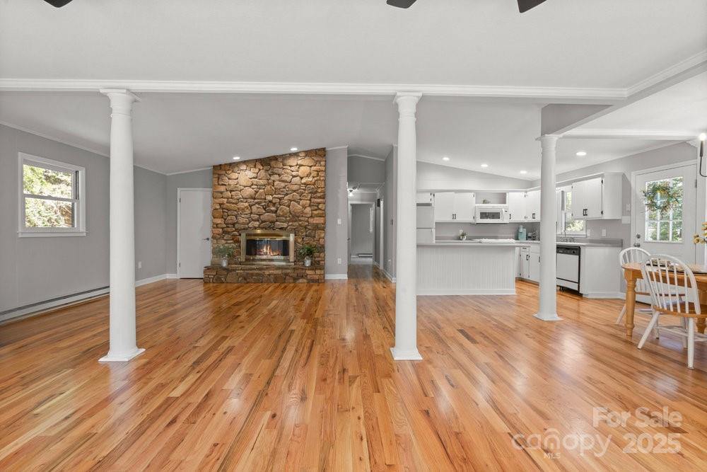 17 Twisted Trail, Black Mountain, NC 28711