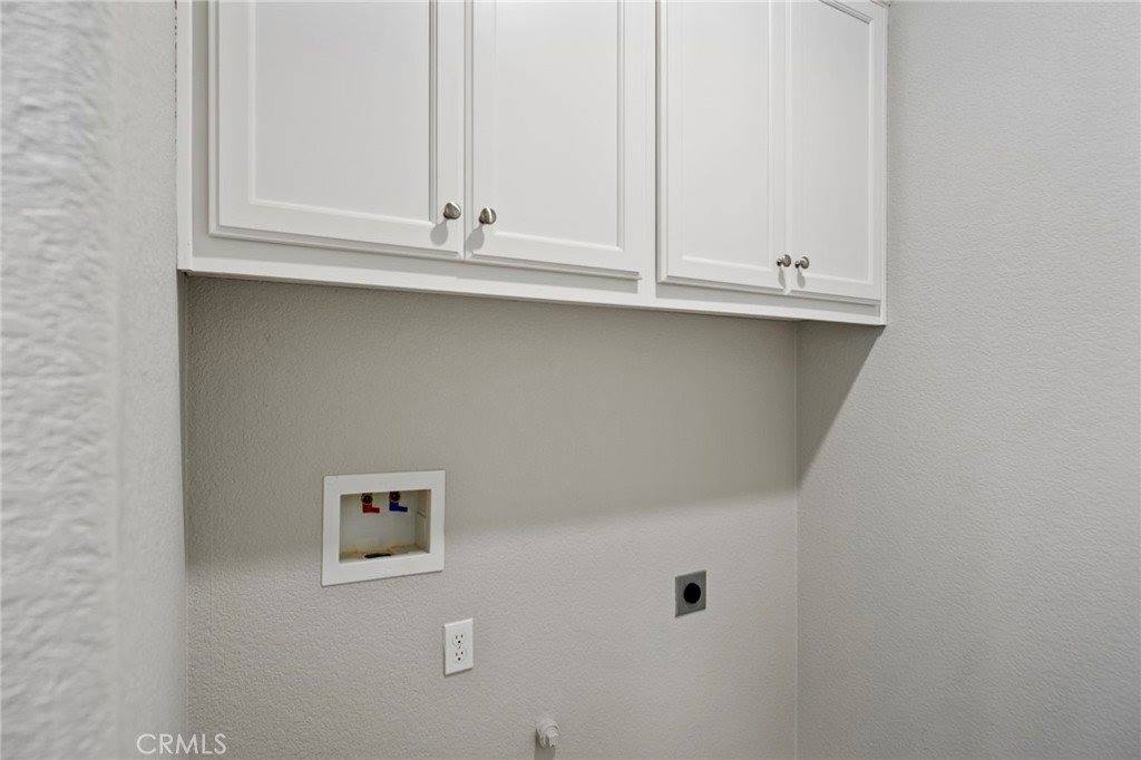 1482 Autry Way, Merced, CA 95348