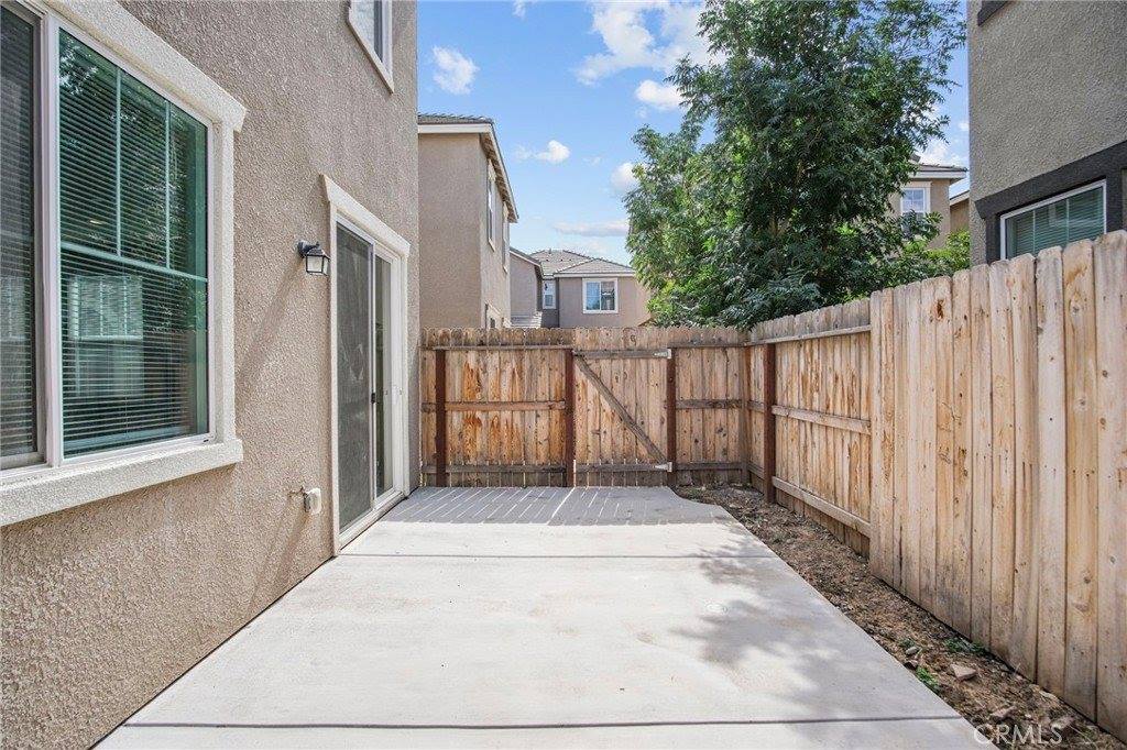 1482 Autry Way, Merced, CA 95348