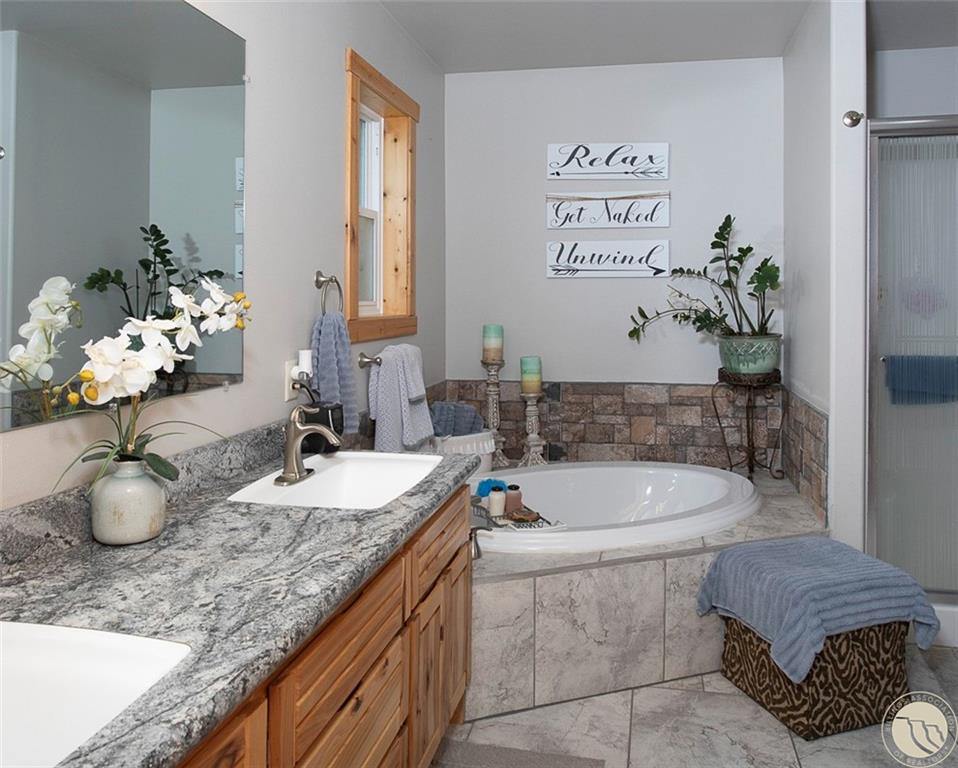 692 Quarry Road, Columbus, MT 59019