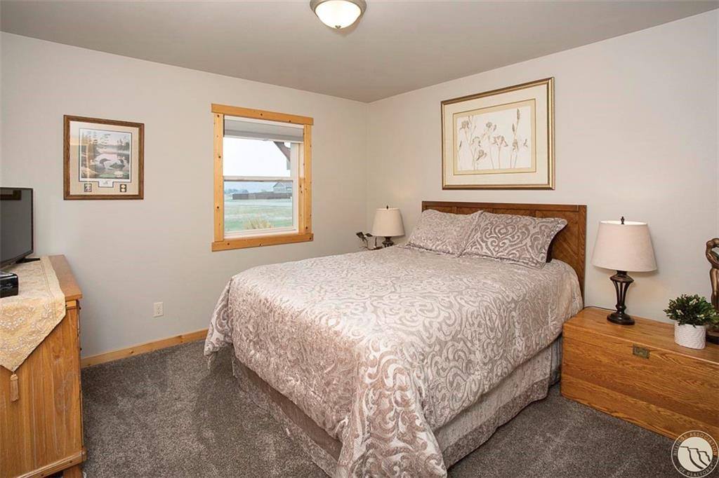 692 Quarry Road, Columbus, MT 59019