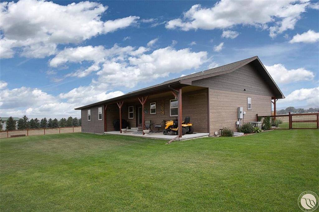 692 Quarry Road, Columbus, MT 59019