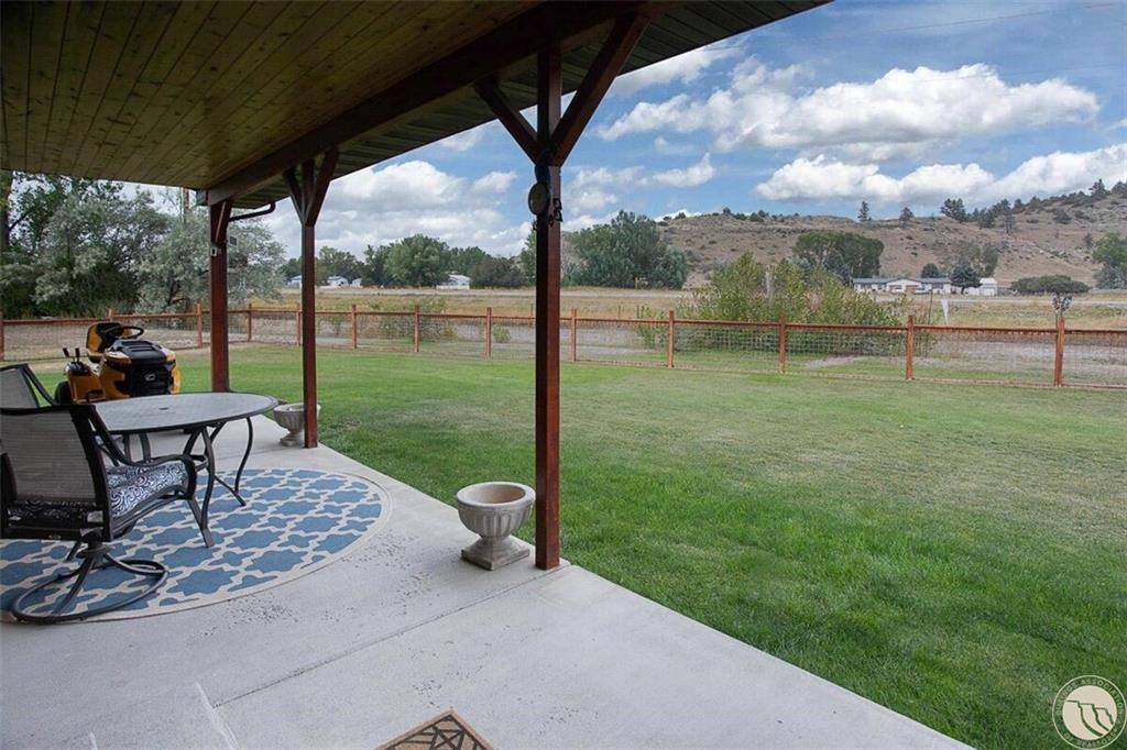 692 Quarry Road, Columbus, MT 59019