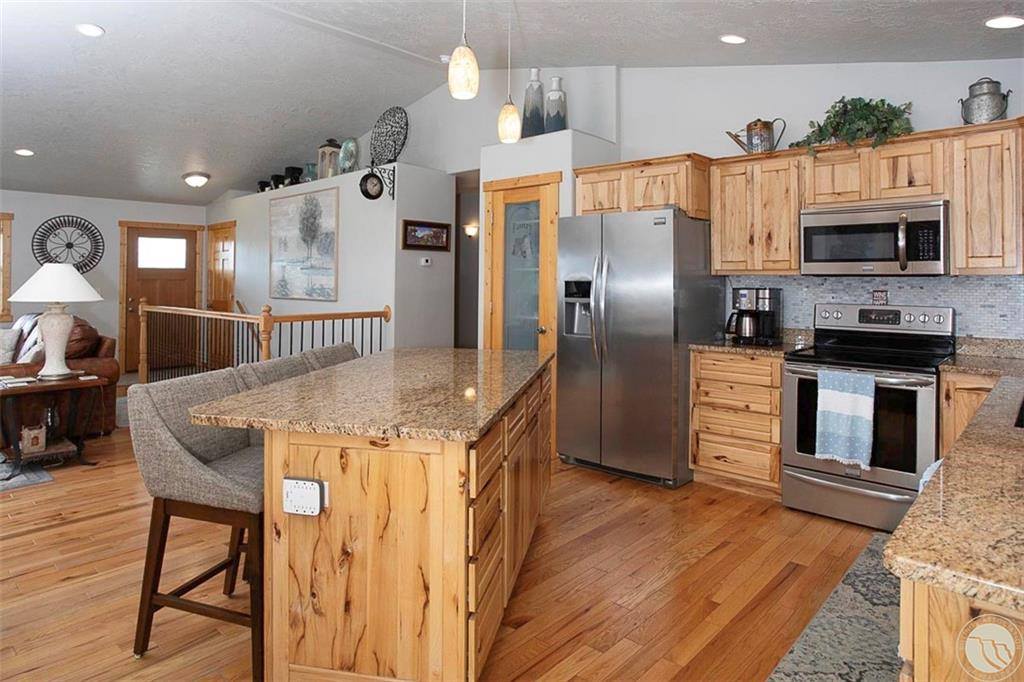 692 Quarry Road, Columbus, MT 59019