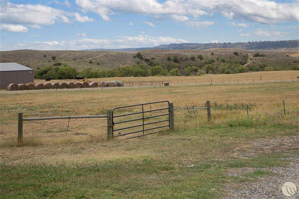 581 Squaw Creek Road, Huntley, MT 59037