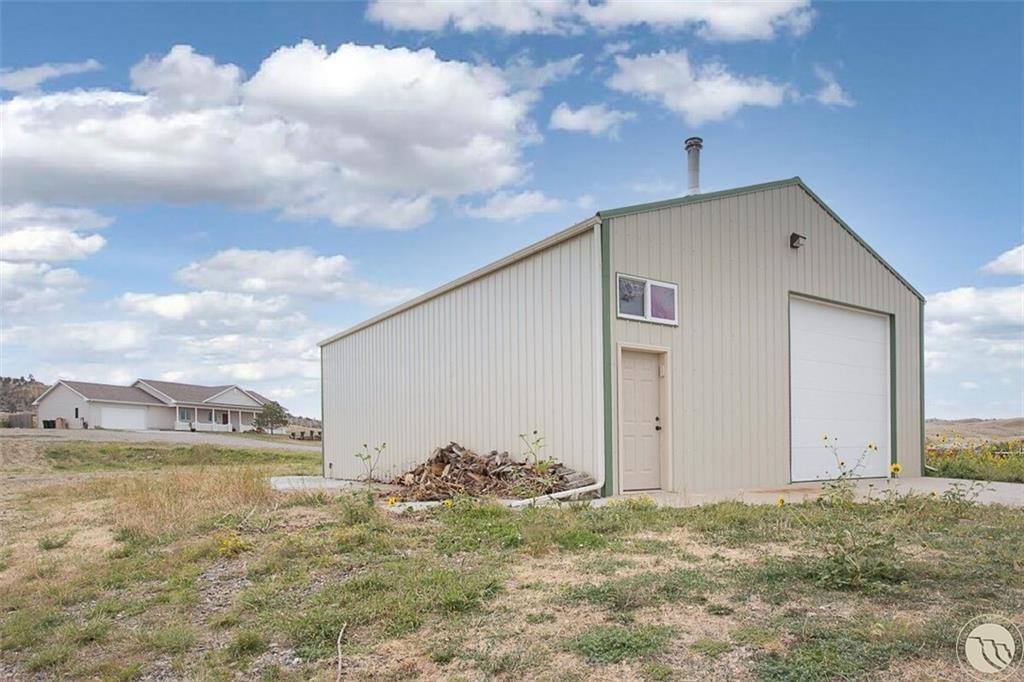581 Squaw Creek Road, Huntley, MT 59037