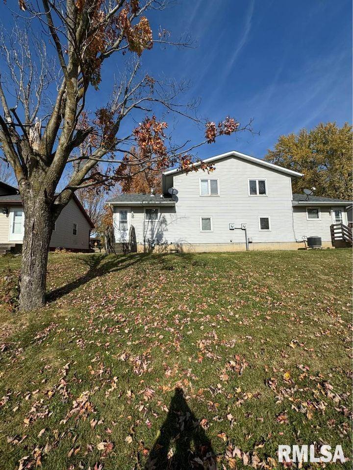 2717-2719 West 34TH Street, Davenport, IA 52806