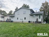 2717-2719 West 34TH Street, Davenport, IA 52806