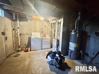 2717-2719 West 34TH Street, Davenport, IA 52806