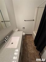 2717-2719 West 34TH Street, Davenport, IA 52806