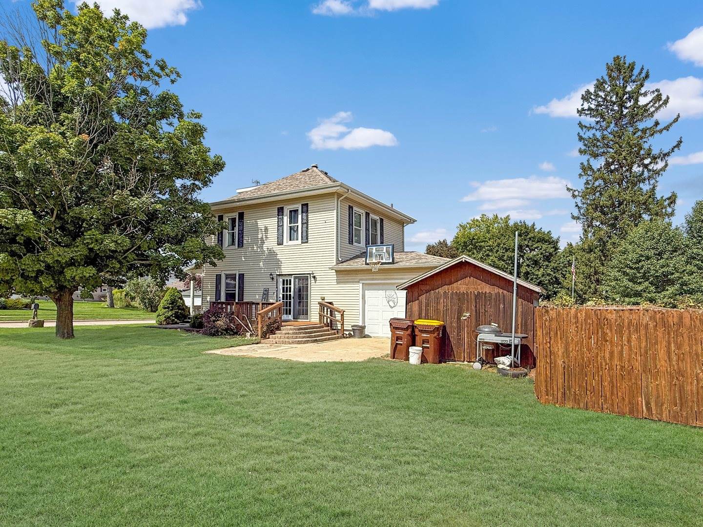 101 South Church Street, Orangeville, IL 61060