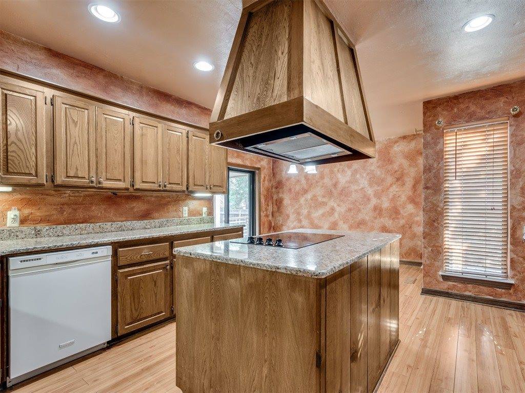 6 Lancet Court, Shawnee, OK 74804