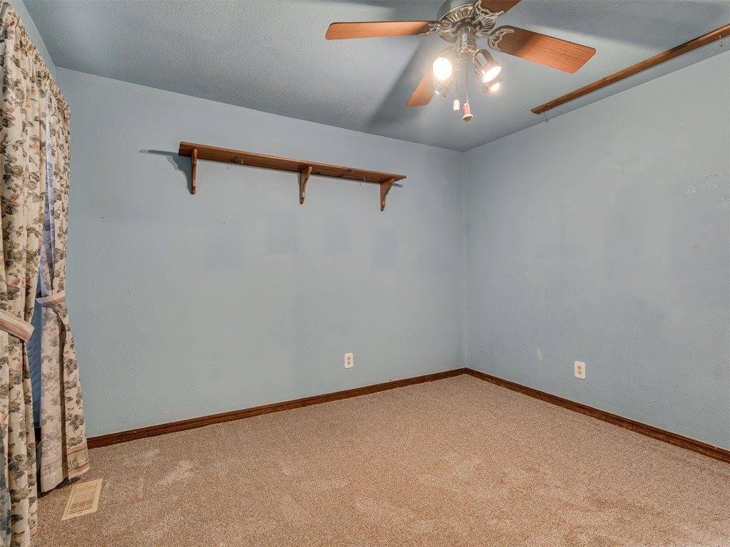 6 Lancet Court, Shawnee, OK 74804