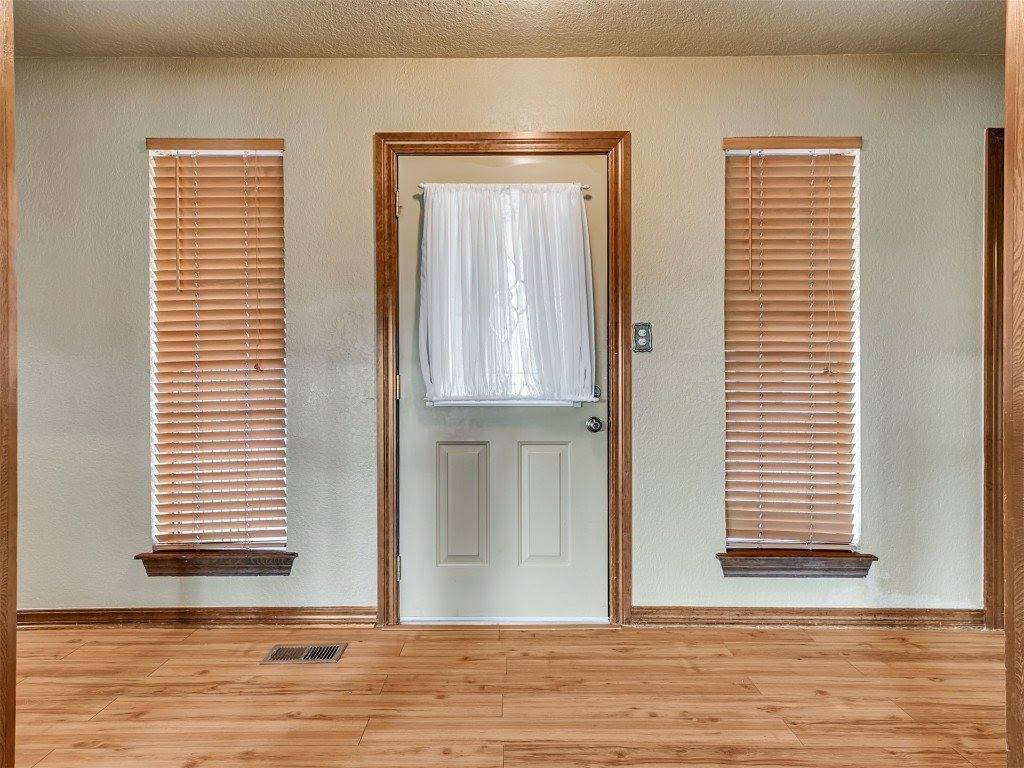 6 Lancet Court, Shawnee, OK 74804