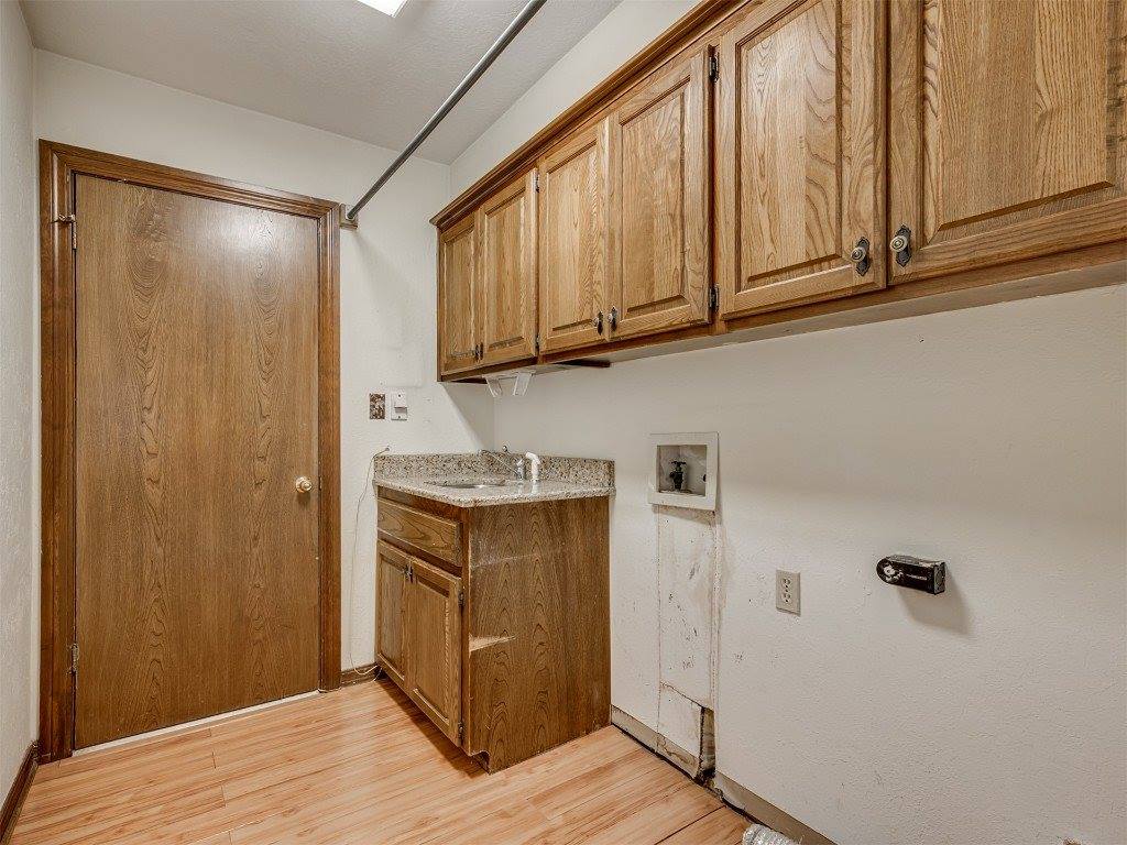 6 Lancet Court, Shawnee, OK 74804