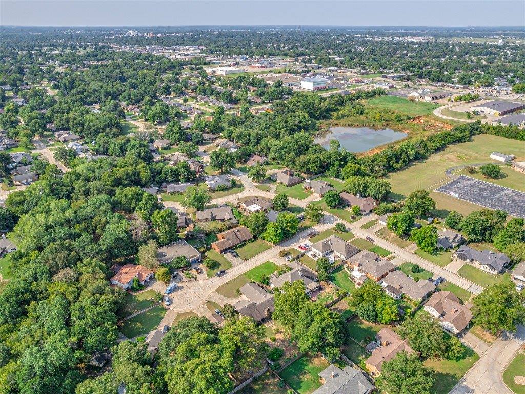 6 Lancet Court, Shawnee, OK 74804