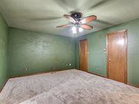 6 Lancet Court, Shawnee, OK 74804