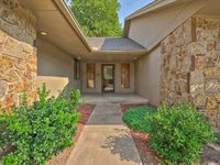 6 Lancet Court, Shawnee, OK 74804