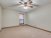 6 Lancet Court, Shawnee, OK 74804