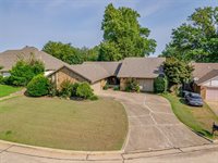 6 Lancet Court, Shawnee, OK 74804