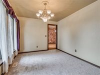 6 Lancet Court, Shawnee, OK 74804