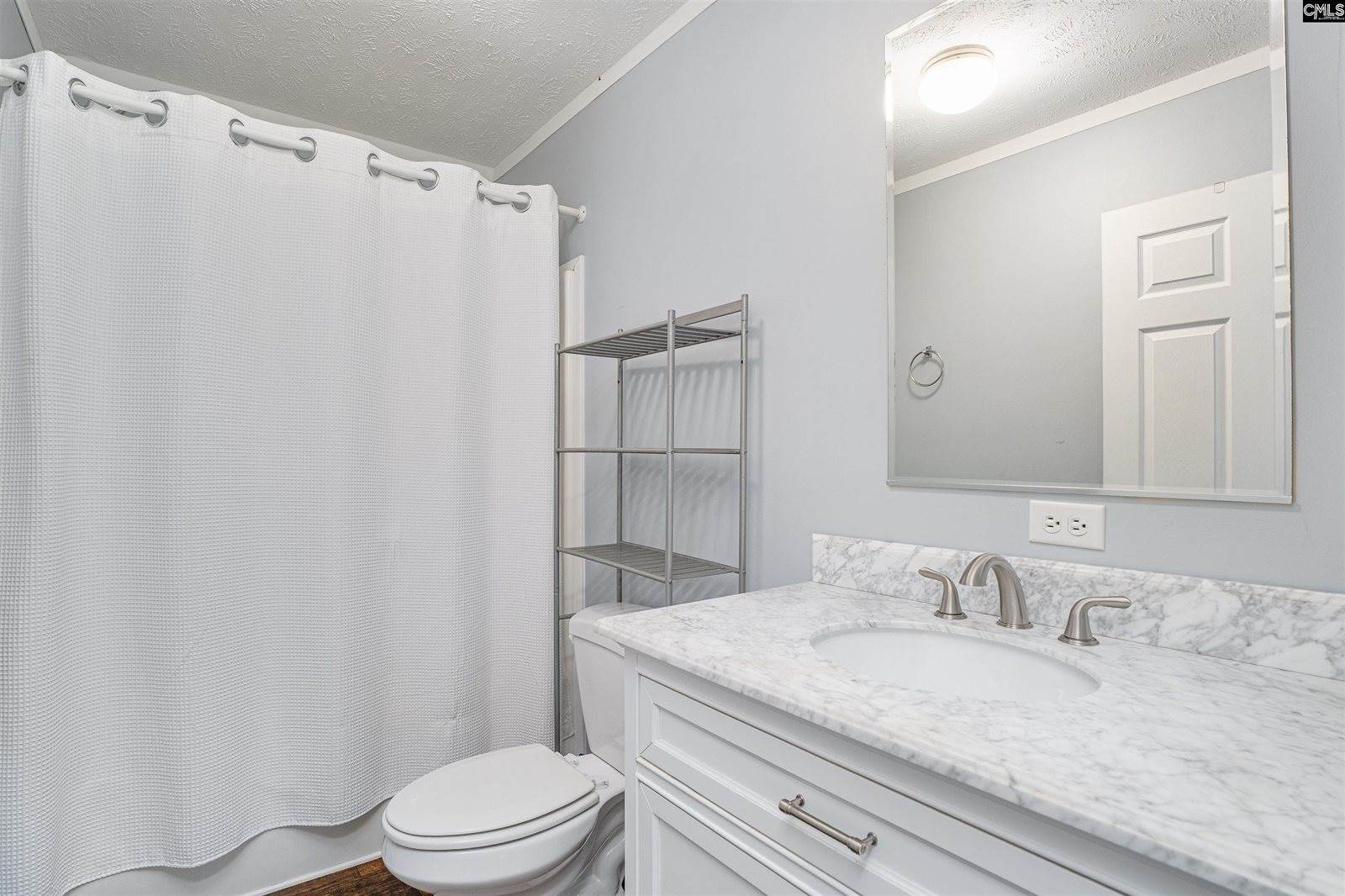 271 Leaning Tree, Pelion, SC 29123