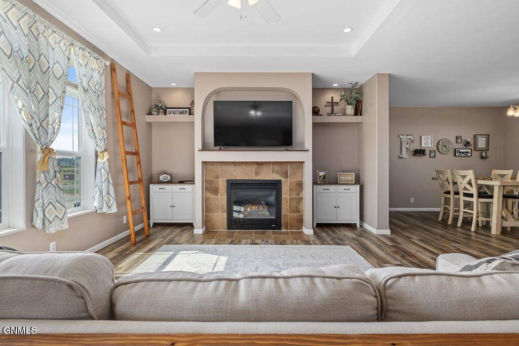 14003 Prairie Lane, Williston, ND 58801