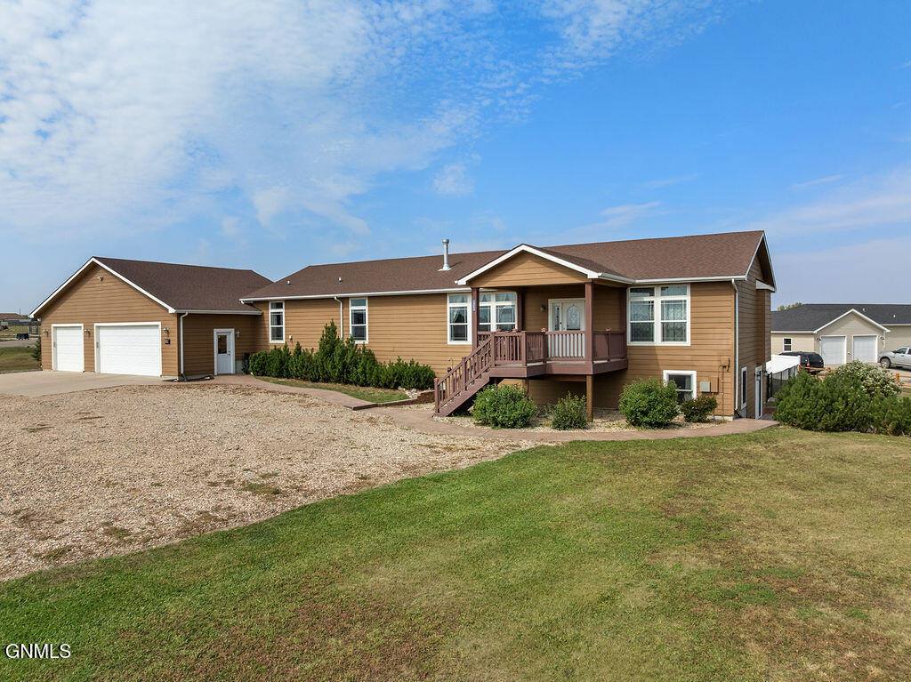 14003 Prairie Lane, Williston, ND 58801