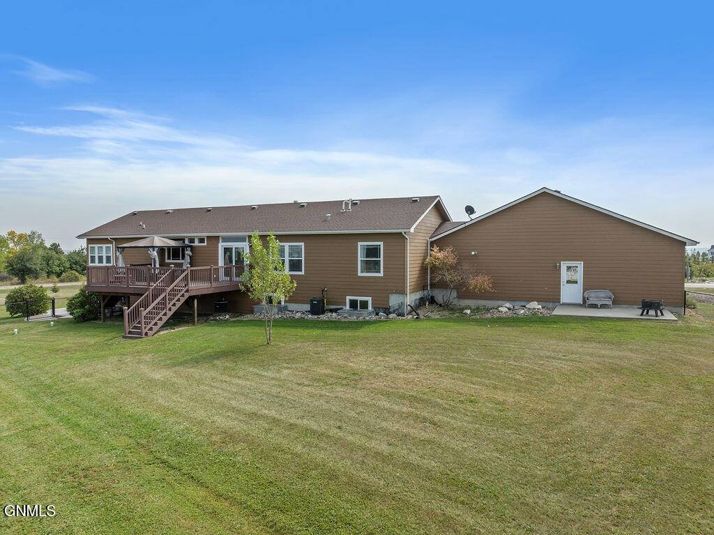 14003 Prairie Lane, Williston, ND 58801