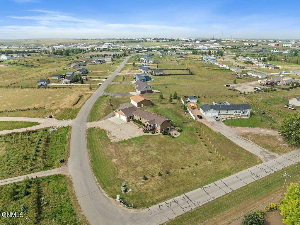 14003 Prairie Lane, Williston, ND 58801
