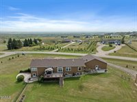14003 Prairie Lane, Williston, ND 58801