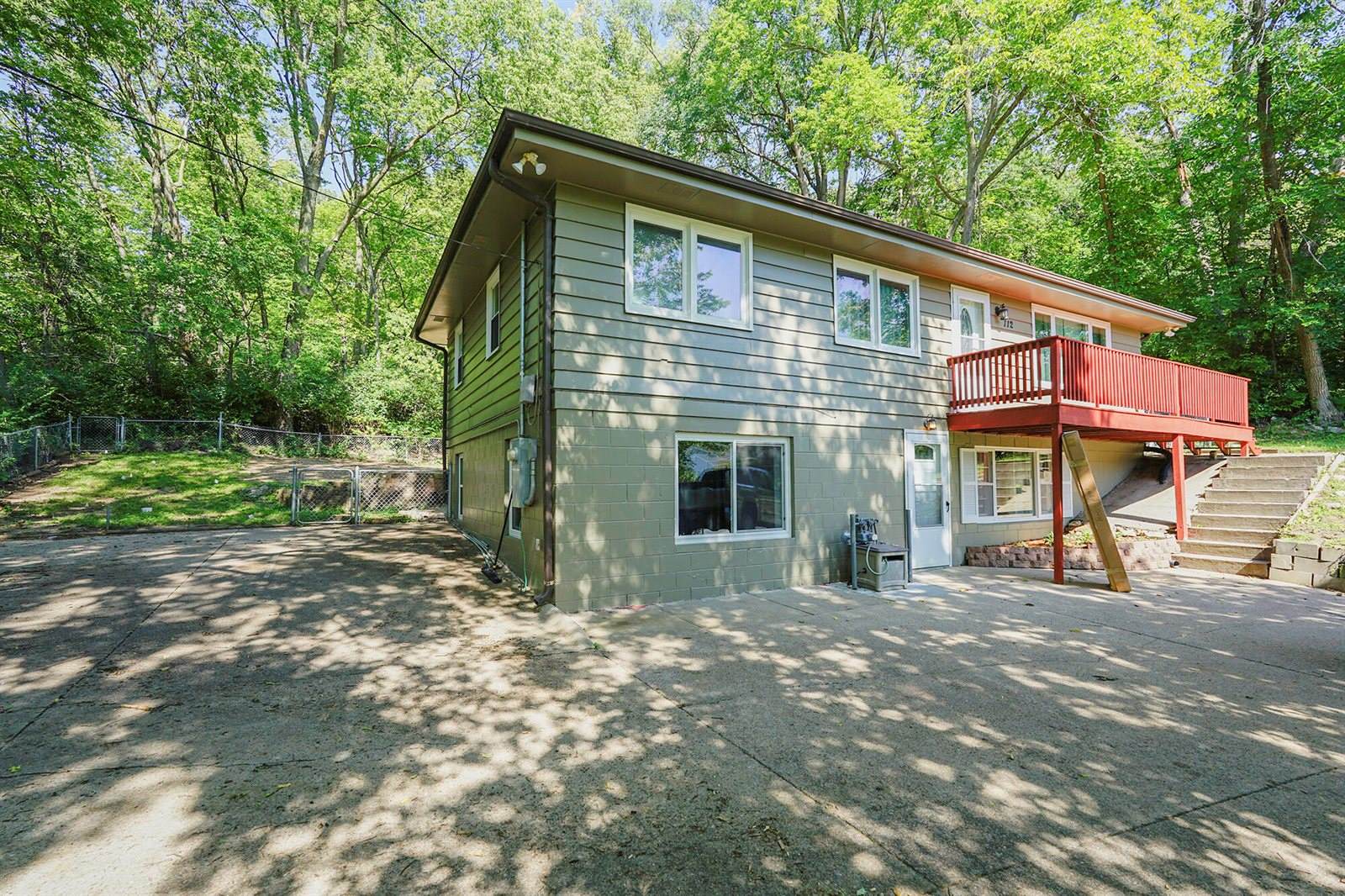 112 Delong Avenue, Council Bluffs, IA 51503