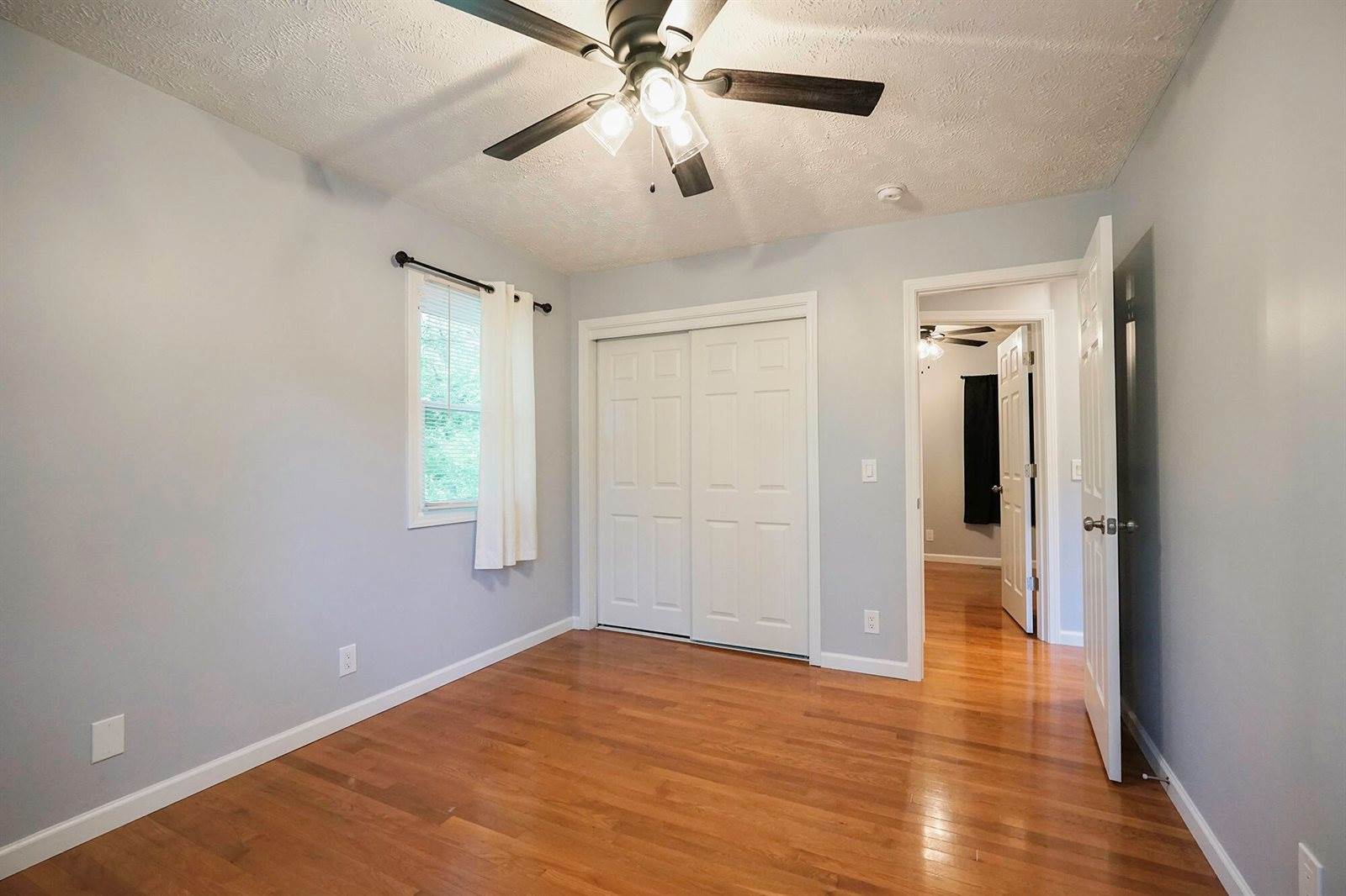 112 Delong Avenue, Council Bluffs, IA 51503