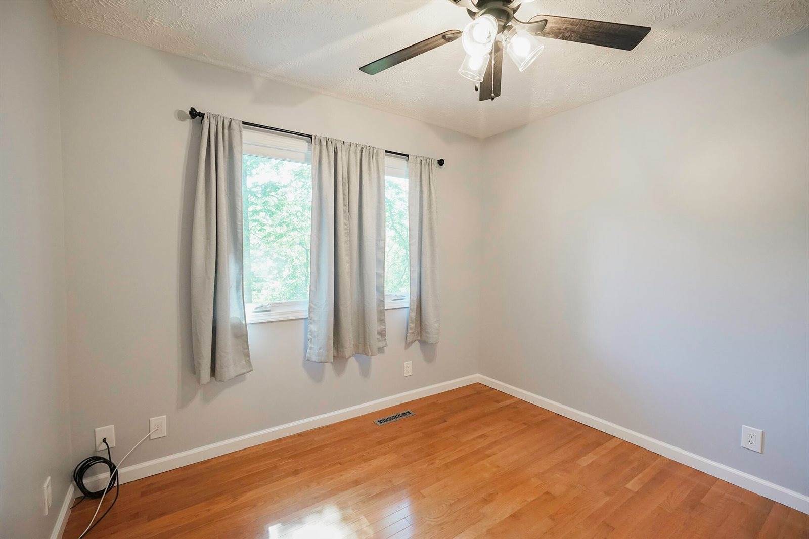 112 Delong Avenue, Council Bluffs, IA 51503