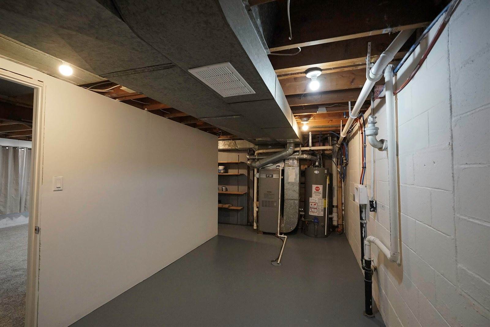 112 Delong Avenue, Council Bluffs, IA 51503