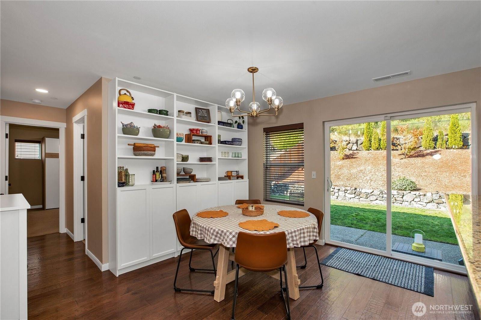 1162 Swan Loop, Dupont, WA 98327